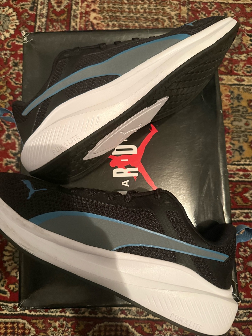 Puma Lite - Black, Blue & Gray Low-Profile Running Shoes